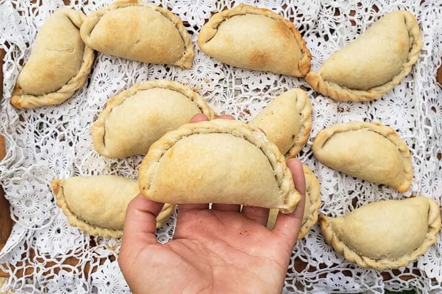 Argentinian Empanadas Cooking Experience in Palermo, Bs As - What you eat at the table (and why group meals help)