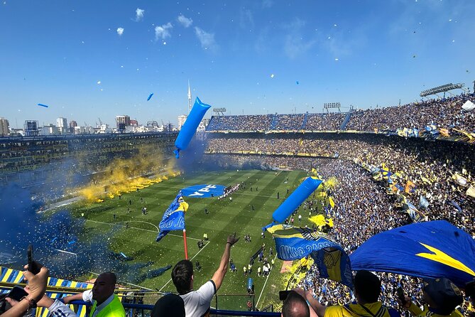 Boca Juniors Game at La Bombonera with Local & Transport - The 6:00 pm Matchday Flow: From City Center to Pre-Game Bites
