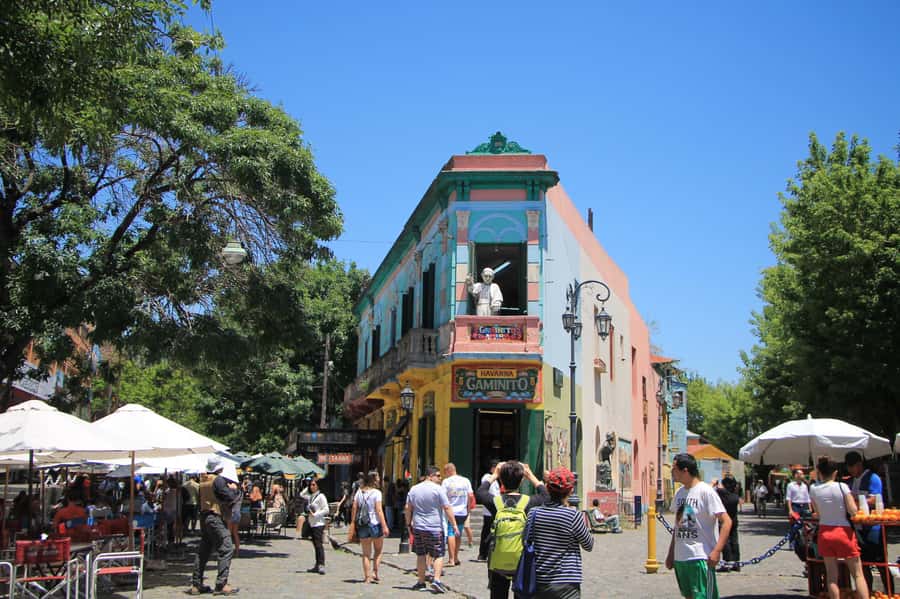 Boca tour: Tango, Soccer, Art and Immigration - La Bombonera: matchday atmosphere, even without a match