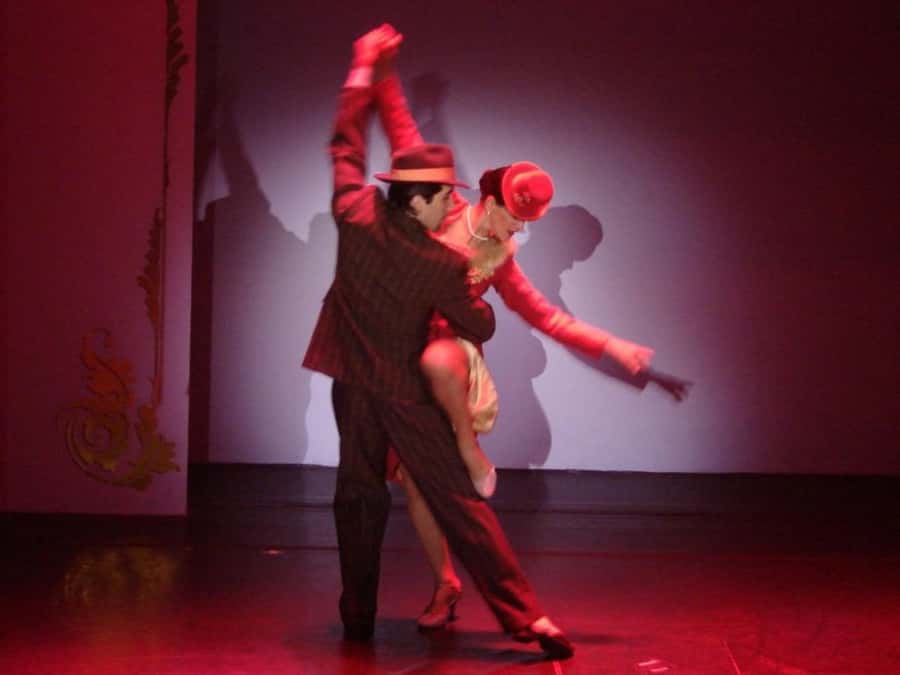 Buenos Aires: Cafe Los Angelitos Tango Show, Optional Dinner - Optional hotel pickup: worth it if you’re short on energy