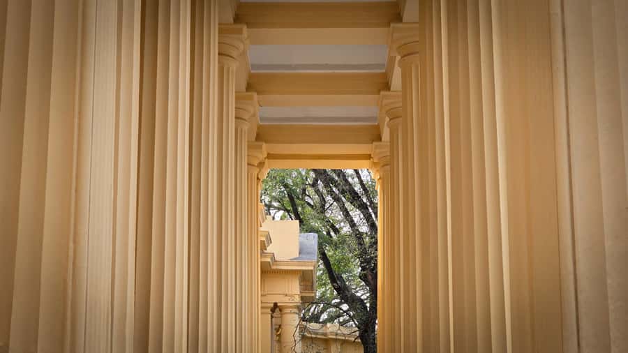 Buenos Aires: Chacarita, The Largest Cemetery In Argentina - Carlos Gardel’s Mausoleum: Tango Culture You Can Stand Next To