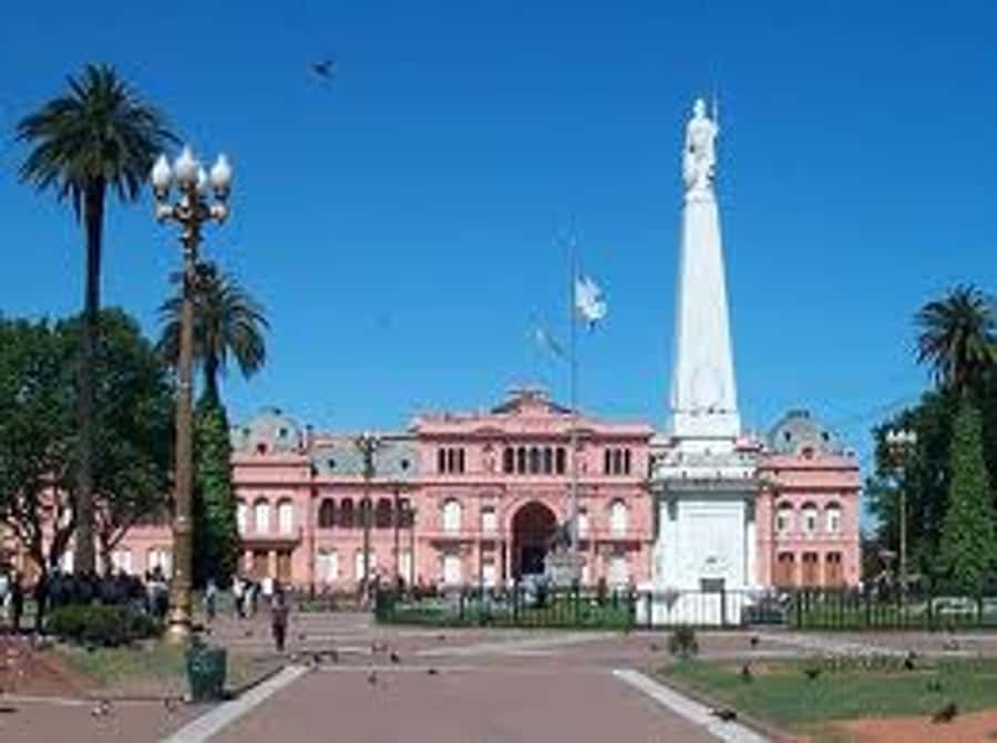 Buenos Aires City Tour with Luxury Lunch - Price and Value: Is $143 a Smart First-Day Choice?