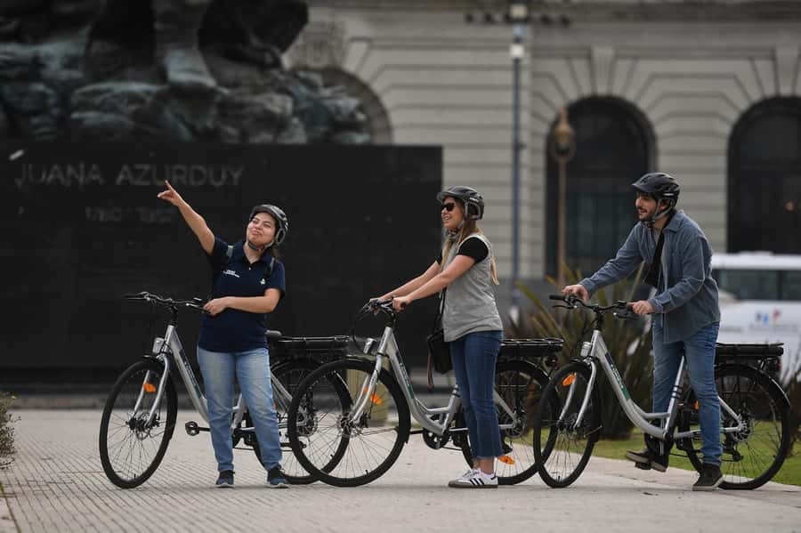 Buenos Aires: E-Bike Tour in the North Circuit of Buenos Aires - Recoleta Cemetery and the National Library: Softer Moments on a Fast Day