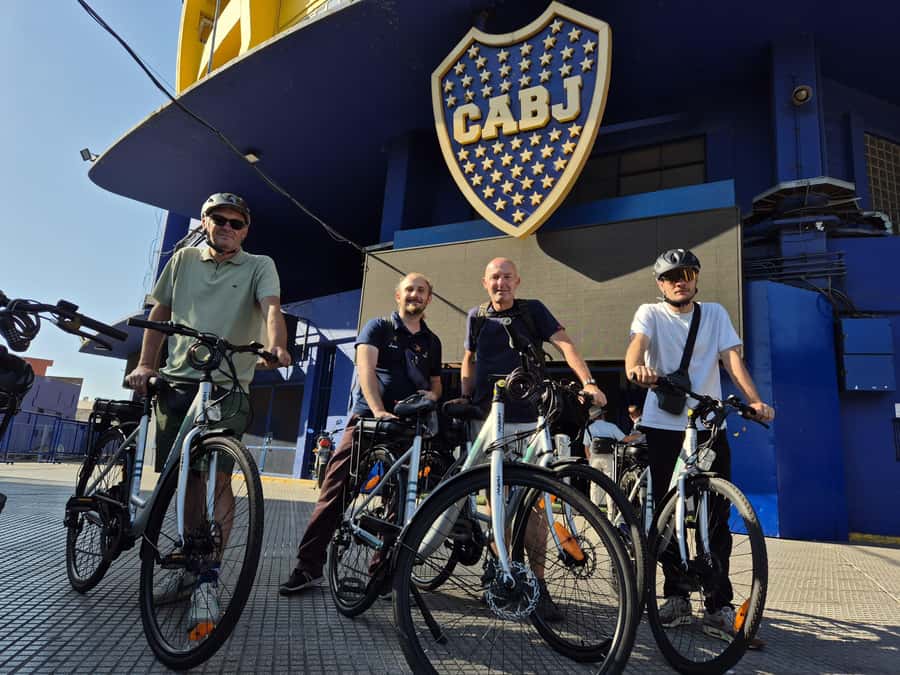 Buenos Aires: E-Bike Tour in the South Circuit of Buenos Aires - Puerto Madero and the walk-past landmarks: start smooth, then zoom out
