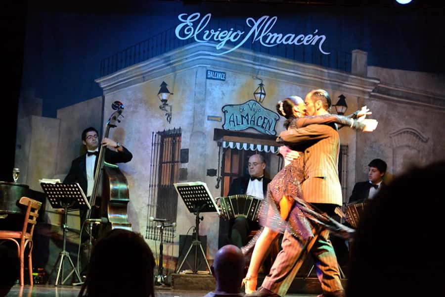Buenos Aires: El Viejo Almacen Tango Show & optional Dinner - The show night flow: from pickup and seating to tango in about 2 to 4 hours