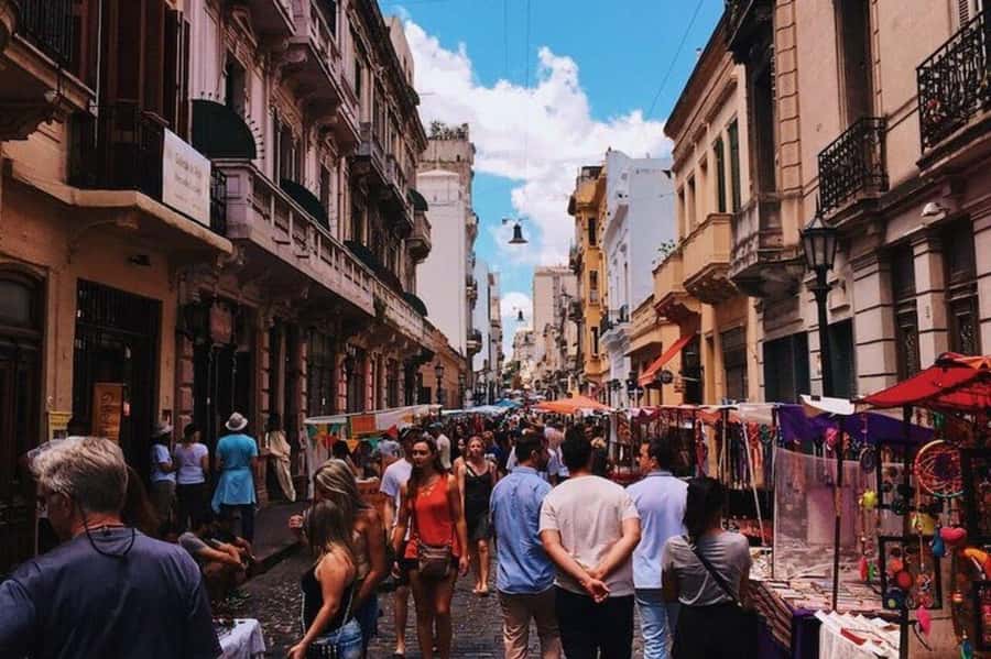 Buenos Aires Fairs: San Telmo & Mataderos Cultural Tour - San Telmo and Mataderos: two fairs that feel like two Buenos Aireses