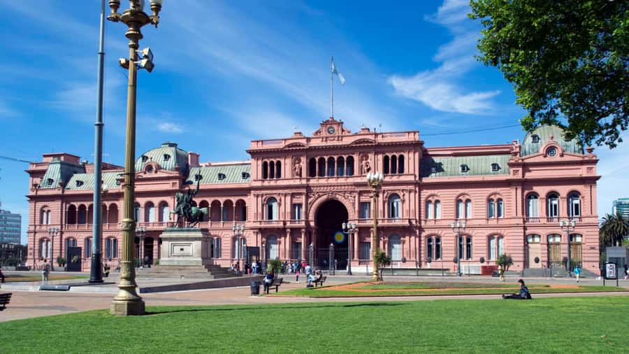 Buenos Aires: Half-Day Sightseeing Tour with 2 Stops - Plaza de Mayo and the Civic Core: Casa Rosada, Cathedral, and Cabildo