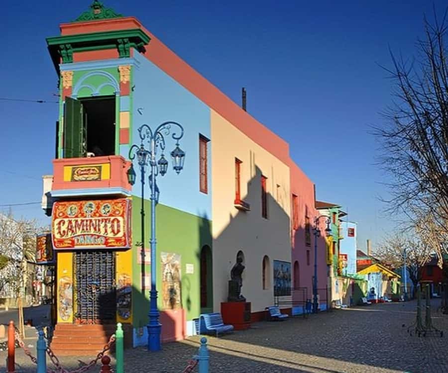 Buenos Aires : Highlights Walking Tour With A Guide - La Boca and Caminito: color that actually tells a story