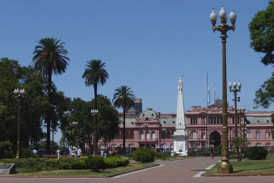 Buenos Aires: Historic District Private Guided Walking Tour - Meeting Outside Café Tortoni: Quick Start, Real Context