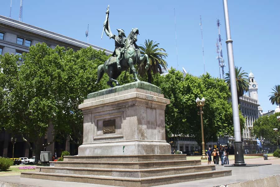 Buenos Aires: Historic District Private Guided Walking Tour - Panoramic Views and the Historic District Feeling