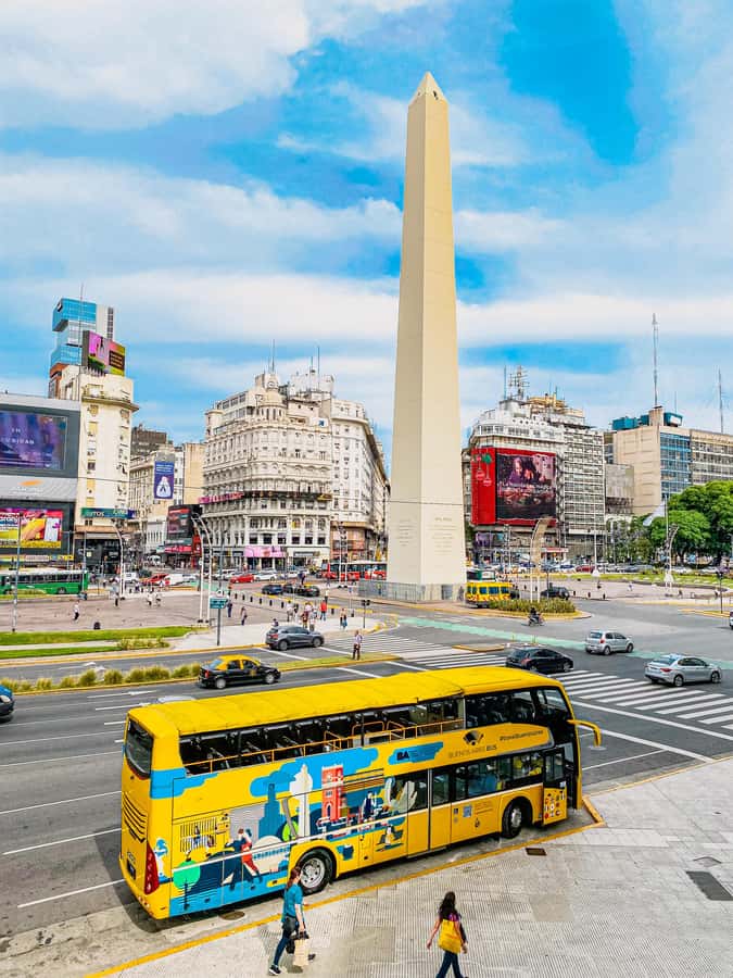 Buenos Aires Hop-On Hop-Off Bus and Exclusive Benefits - Where to start on Córdoba Avenue (and how you board)