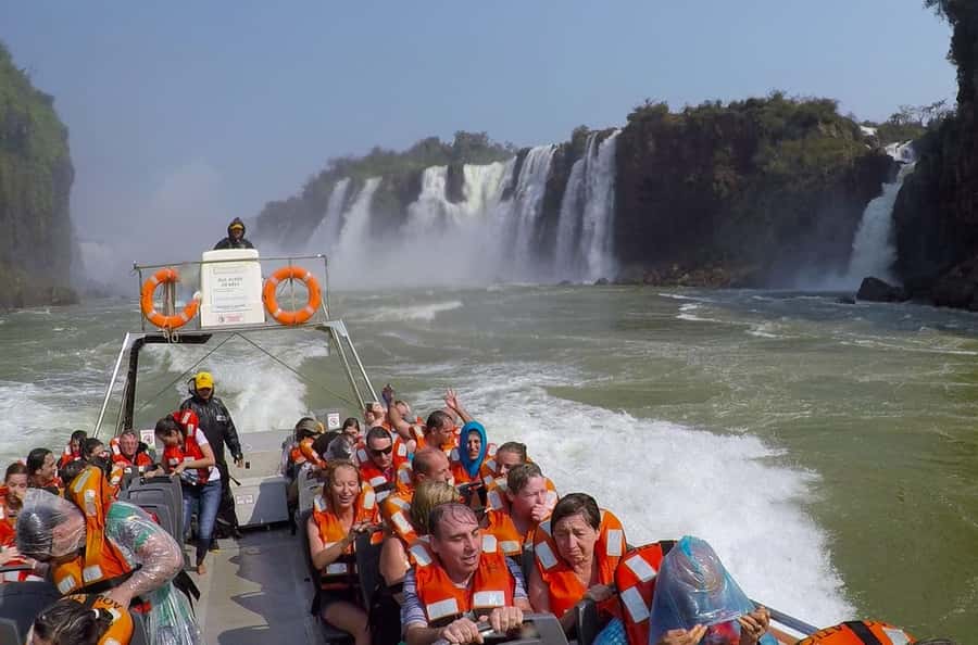 Buenos Aires: Iguazú Falls with Boat Ride & Optional Flight - One-day Iguazú with flights: what the schedule really means