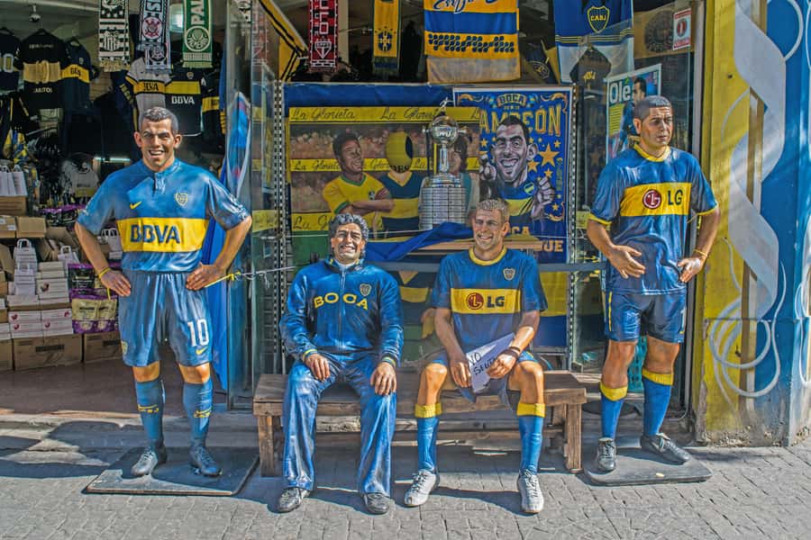 Buenos Aires: La Boca Guided Walking Tour in English - Who should book this tour (and who might skip)