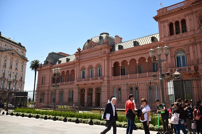Buenos Aires Like a Local 4-Hour Private Tour - Drivers and guides: the real reason the tour works