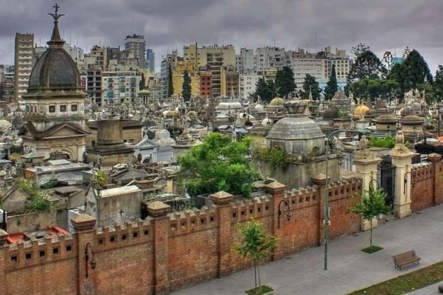 Buenos Aires: Montserrat, San Telmo, La Boca, and Puerto … - San Telmo Market since 1897: antiques, stalls, and quick bites nearby