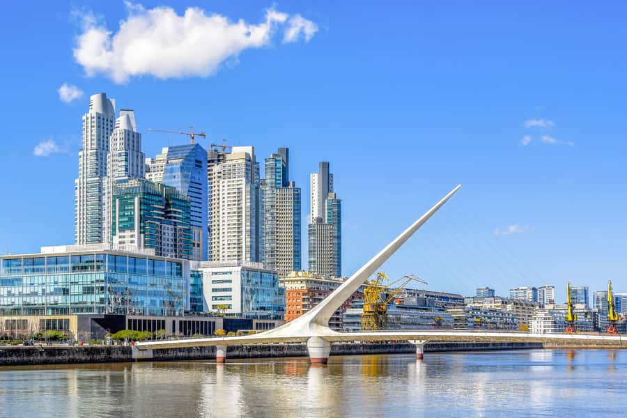 Buenos Aires: Navigation from Pto. Madero to La Boca - A 45-minute route that connects three Buenos Aires worlds