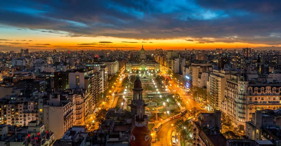 Buenos Aires: Palacio Barolo Guided Night Tour with Wine - What You’ll See Inside: Dante, Art Details, and the 1920s Mood