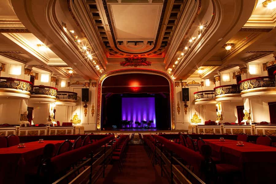 Buenos Aires: Piazzolla Tango Show with Optional Dinner - Galería Güemes: the 1915 theater setting that makes the whole night feel special