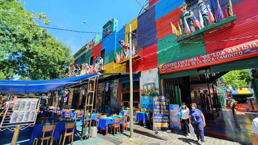 Buenos Aires Private Custom City Tour - La Boca and Caminito: Immigrants, Color, and Street Energy