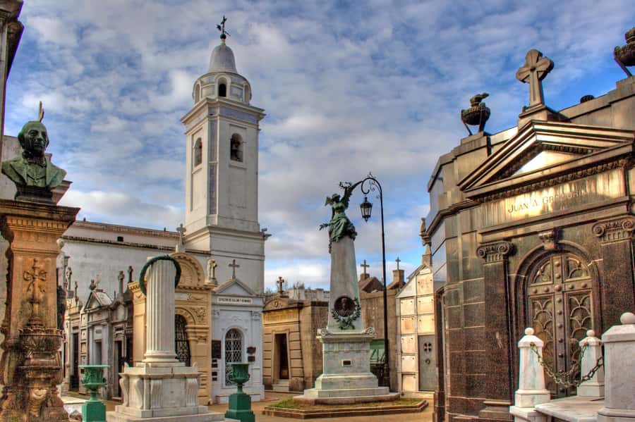 Buenos Aires: Recoleta Neighborhood Walking Tour - Key things to know before you go