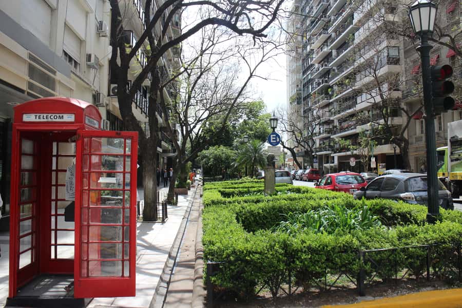 Buenos Aires: Recoleta Neighborhood Walking Tour - Recoleta in Two Hours: What This Walk Really Delivers