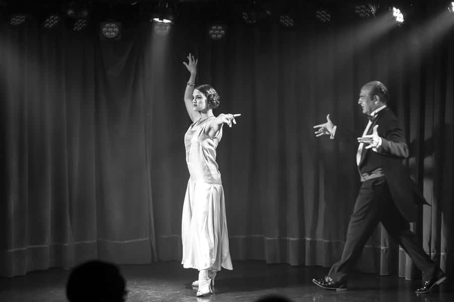 Buenos Aires: Rojo Tango Show with Optional Dinner - Dress code and etiquette: smart casual means planned outfits