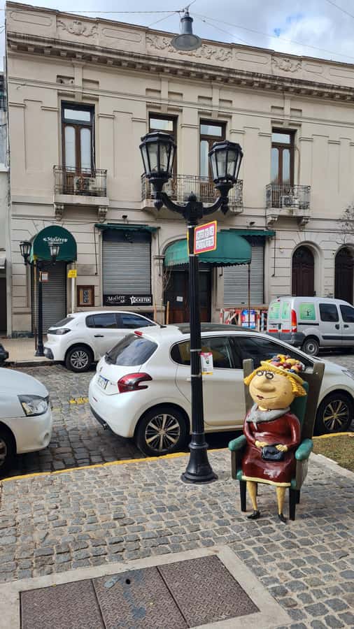 Buenos Aires: San Telmo, History, Bars, and Tango! - Plaza Dorrego, San Telmo Market, and the Eiffel connection
