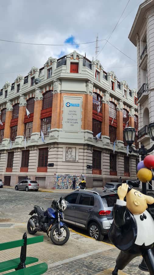 Buenos Aires: San Telmo, History, Bars, and Tango! - Churches, the old women’s prison museum, and Parque Lezama