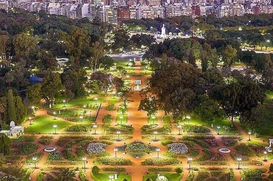 Buenos Aires: Small Group City Highlights Tour - Puerto Madero wine tasting: a modern finish after classic streets