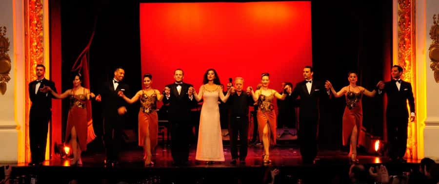 Buenos Aires Tango Show and Dinner at Piazzolla Tango - Dinner option: a la carte without turning your evening into chaos