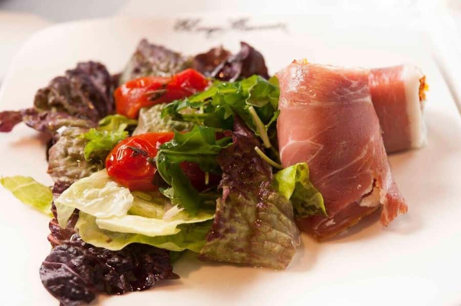 Buenos Aires: Tango Show "Viejo Almacén" & optional dinner - The Tango Show at 10:00 PM: What You’re Really Paying For