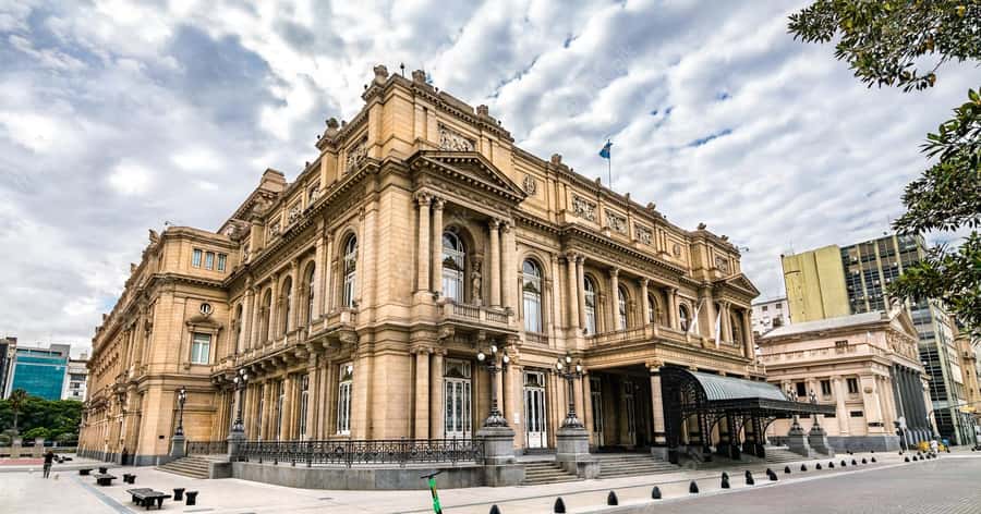 Buenos Aires: Teatro Colon Guided Tour - First steps: meeting at Tucumán 1171 and getting in with your QR code