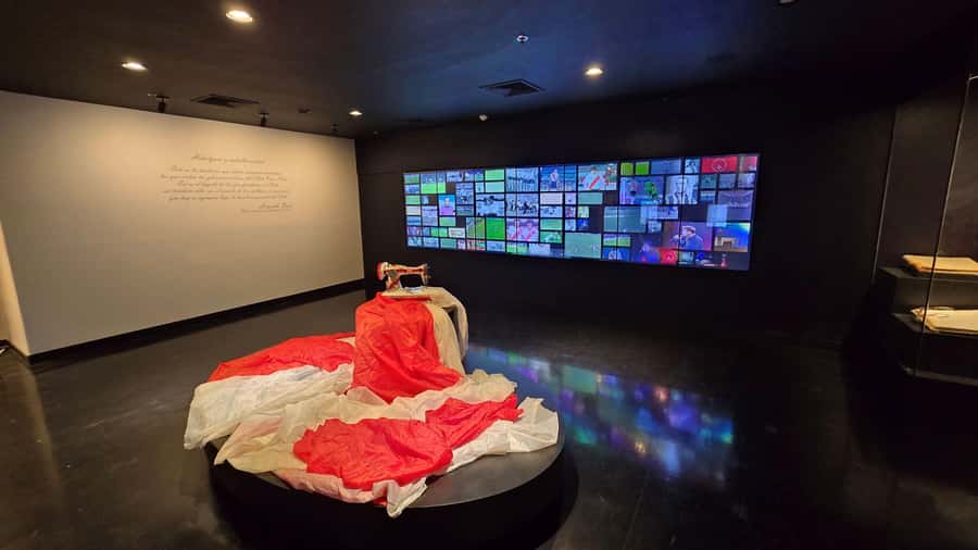Buenos Aires: Tickets to River Plate Museum - Language and the Photo Memory: A Practical Heads-Up