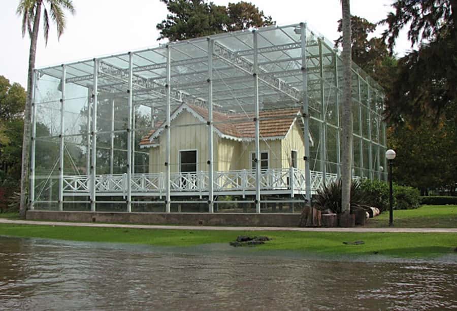 Buenos Aires: Tigre Premium with Boat Ride - Through five Paraná Delta rivers: island life and a living environment