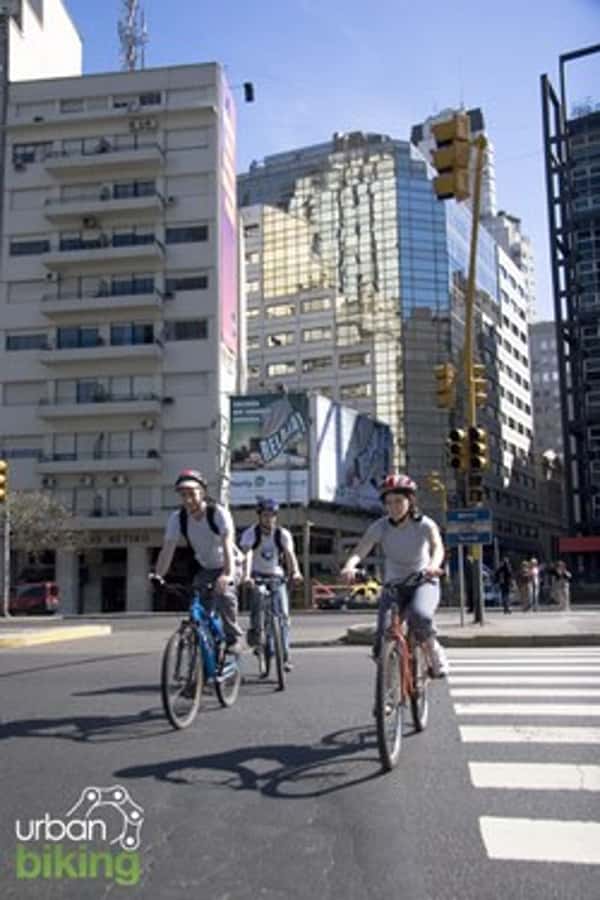 City Bike Tour in Palermo and Recoleta - Plaza San Martín: the historic opening move