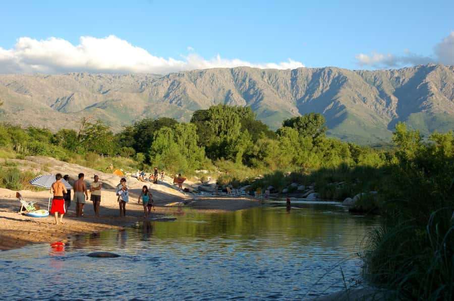 Cordoba: Full-day Tour to Traslasierras Valley - Mina Clavero: town center time plus nature hits