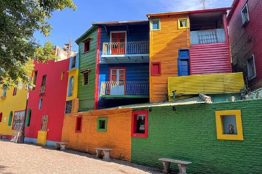 Exclusive Full-Day Private Tour in Buenos Aires - San Telmo: old streets, street scenes, and where the city feels real