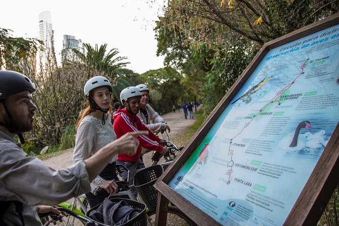 La Boca and City Center Bike Tour - Caminito’s color: how to enjoy the souvenir-and-street-art vibe