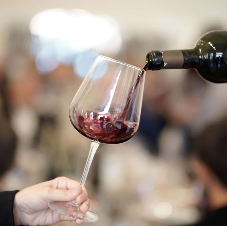 Premium Argentinian Wine and Malbec Tasting & Urban Art Tour - Practical tips for a smooth Palermo outing