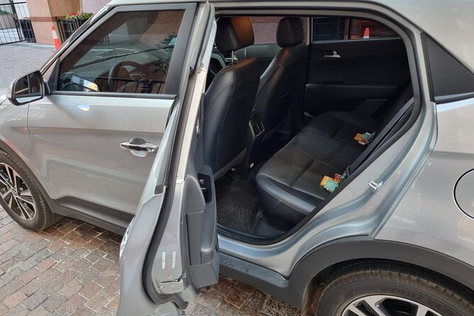 Private transfer to or from Ezeiza Airport "EZE" - Finding Your Driver at Ezeiza or Your Buenos Aires Hotel
