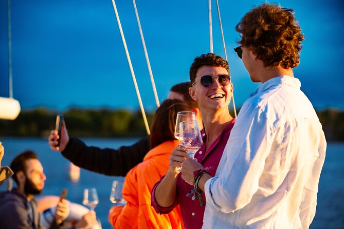 Sailing with Wine Tasting in Buenos Aires - Meeting at Club Náutico San Isidro: the easy start you’ll appreciate