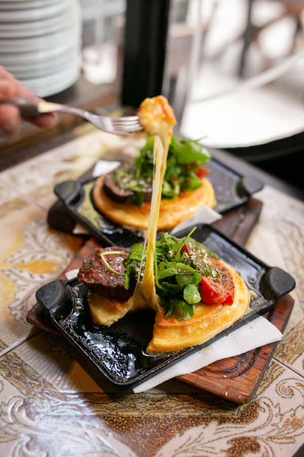 San Telmo: Historical Guided Tour with Street Food & Drinks - Price and value: what $69 buys you in San Telmo