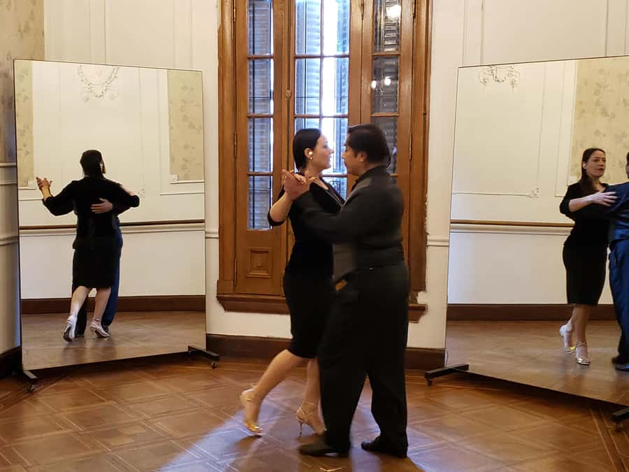 Tango Lesson in Buenos Aires with professional dancers - The Antique Tango School and Special Halls: Why the Setting Helps You Learn