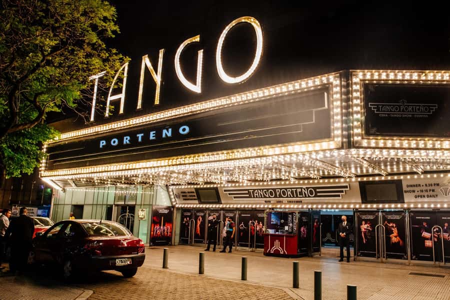 Tango Porteño: The Best Tango Night in Buenos Aires - Who this tango night is best for (and who should think twice)